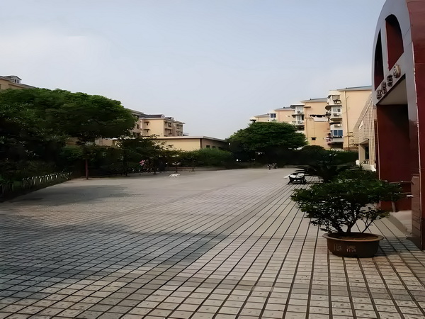 宫怀缱绻